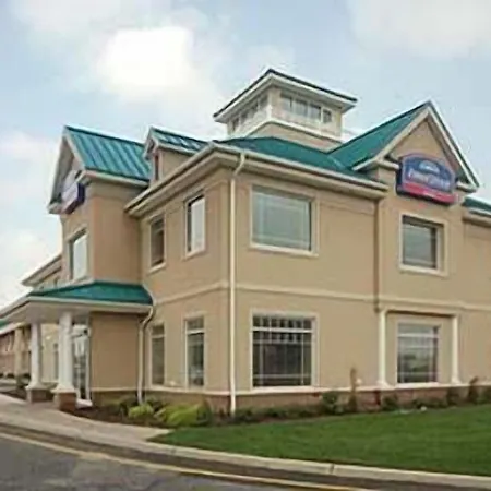 Howard Johnson By Wyndham Toms River-2