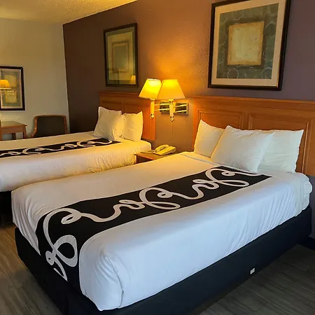 La Quinta Inn By Wyndham Bossier City-2