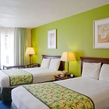 Days Inn By Wyndham Defuniak Springs-2