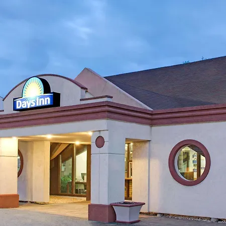 Days Inn By Wyndham Washington-2
