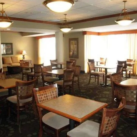 Quality Inn Florissant-St Louis-3