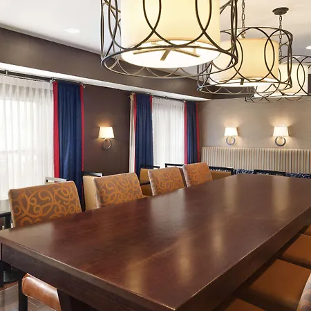 Hampton Inn Findlay-2