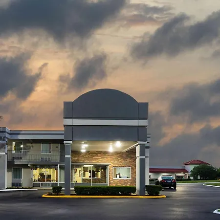 Days Inn By Wyndham Clarksville Tn-3