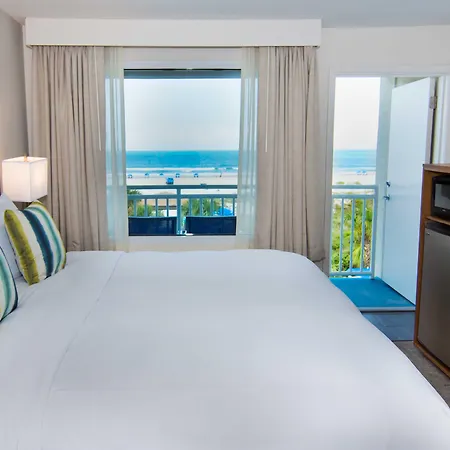 Guy Harvey Resort On Saint Augustine Beach-3