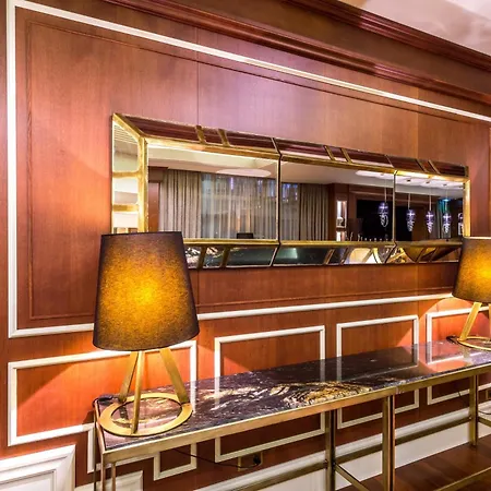Hotel Century-3