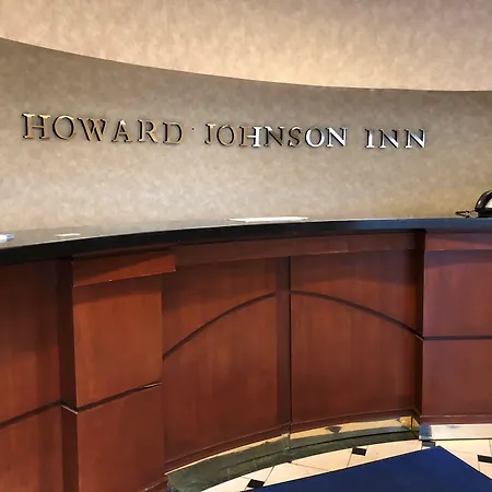 Howard Johnson By Wyndham Newburgh-2