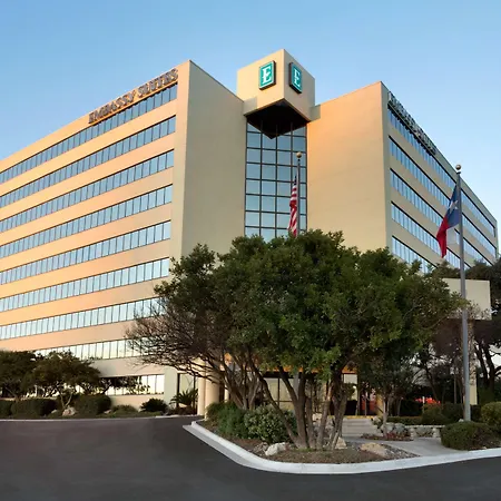 Embassy Suites San Antonio Airport-3