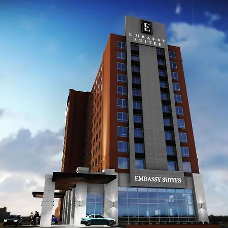 Embassy Suites By Hilton Toronto Airport-3