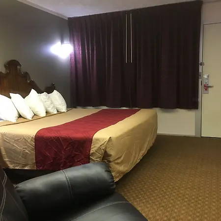 Econo Lodge Eden-2