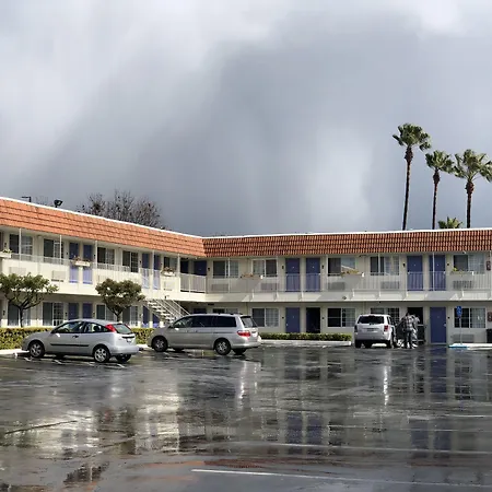 Gilroy Inn-3