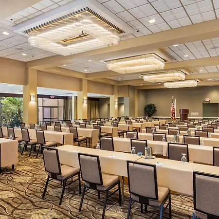 Handlery Hotel San Diego-3