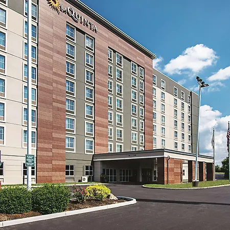 La Quinta By Wyndham Cincinnati Sharonville-2