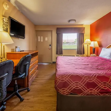 Econo Lodge Mount Laurel - Philadelphia East-3