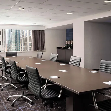 Hampton Inn Chicago Downtown/Magnificent Mile-3