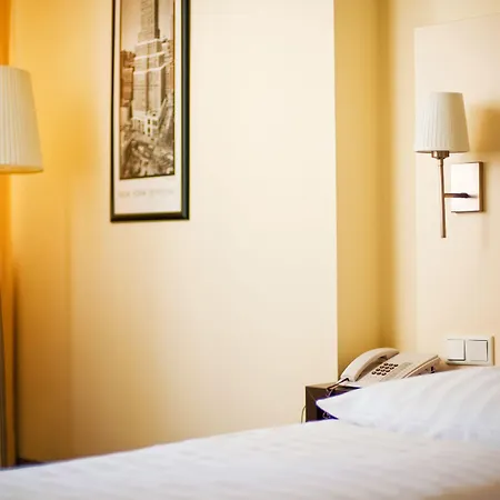 Bristol Hotel-3