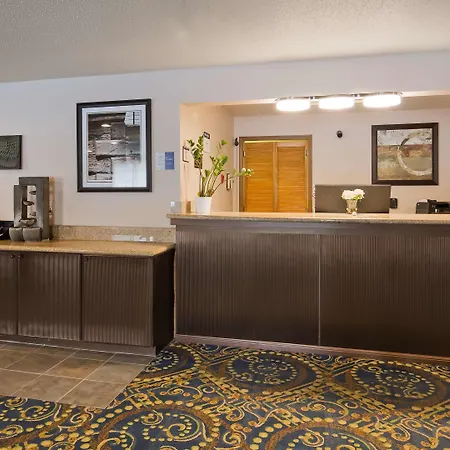 Quality Inn & Suites Red Wing-3