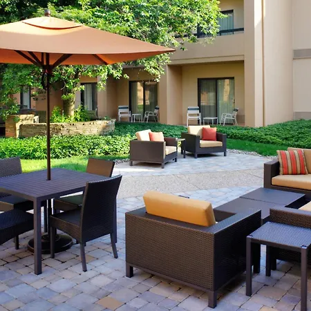 Courtyard By Marriott Lexington North-3