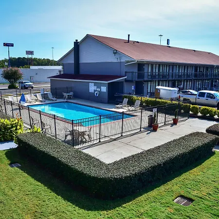 Americas Best Value Inn Douglasville-3