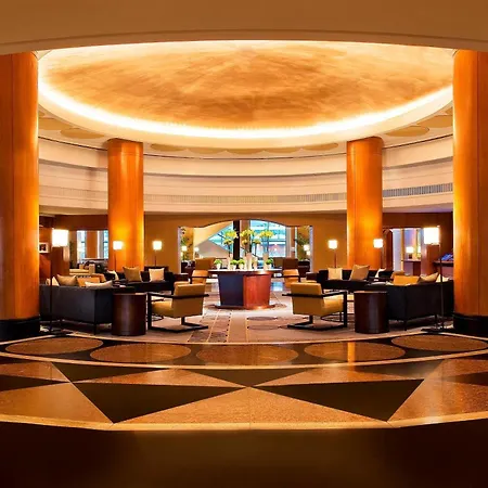 Sheraton Grand Chicago Riverwalk-2