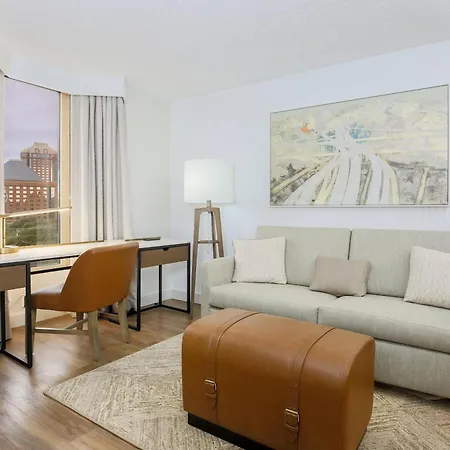 Sheraton Suites Market Center Dallas-2