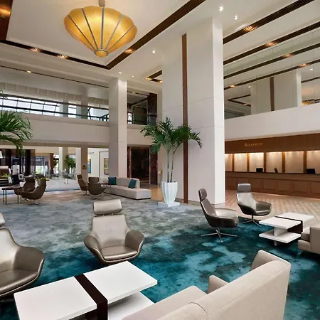 Hilton Miami Airport Blue Lagoon-3