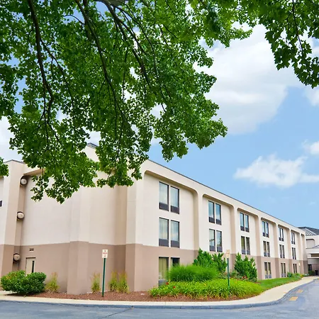 Hampton Inn By Hilton Milford-3