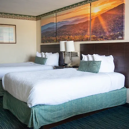 Days Inn By Wyndham Waynesboro-2