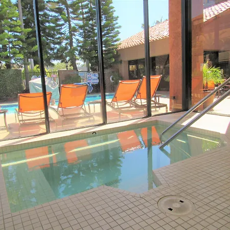 Best Western Plus Redondo Beach Inn-2