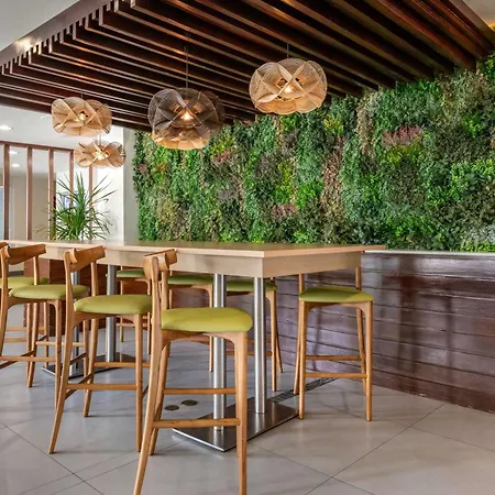 Condado Palm Inn San Juan, Tapestry Collection by Hilton-2