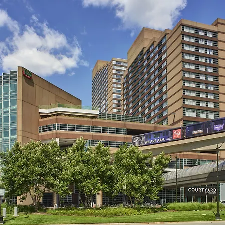Courtyard By Marriott Detroit Downtown-3