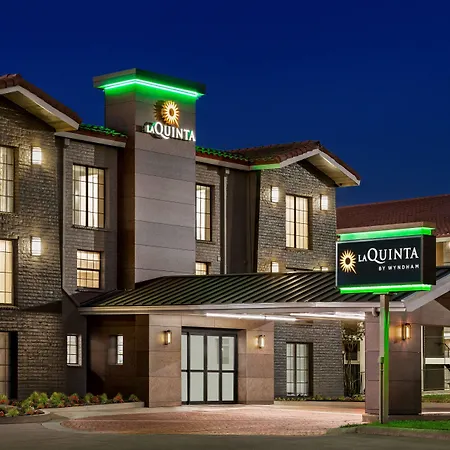 La Quinta Inn By Wyndham Temple-3