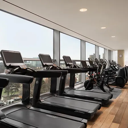 Four Seasons Hotel Toronto-2