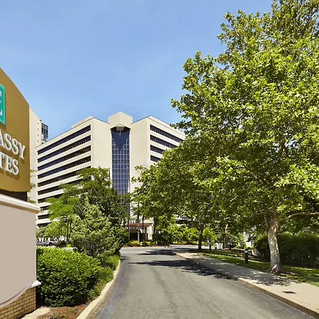 Embassy Suites By Hilton Crystal City National Airport-2