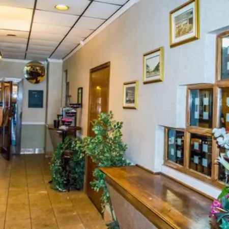 Executive Inn Hotel And Conference Center-2