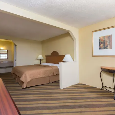 Days Inn & Suites By Wyndham Vicksburg-3