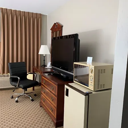Days Inn By Wyndham Show Low-3