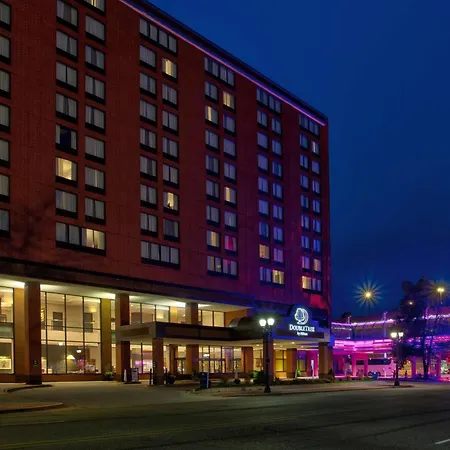 Doubletree By Hilton Lansing-2