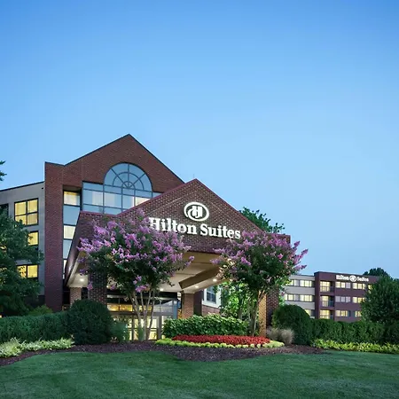 Hilton Suites Brentwood-2