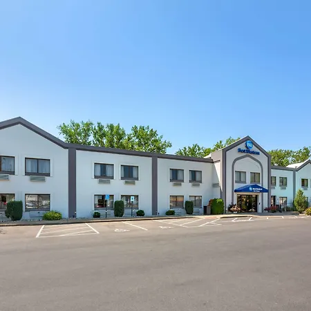 Best Western Port Clinton-2
