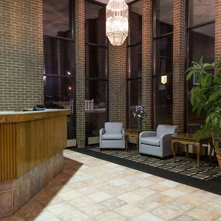 Super 8 By Wyndham Miamisburg Dayton S Area Oh-2