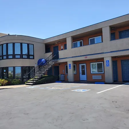 Good Living Inn-3