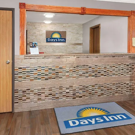 Days Inn By Wyndham Ogallala-2
