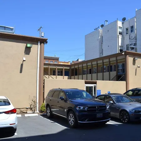 Alpha Inn And Suites-3