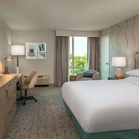 Doubletree By Hilton Hotel And Conference Center Chicago North Shore-3