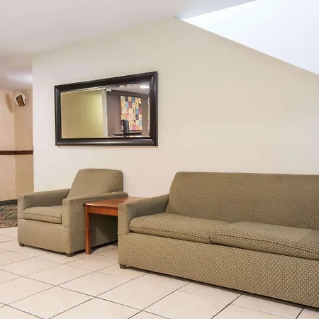 Knights Inn & Suites Gallup-3