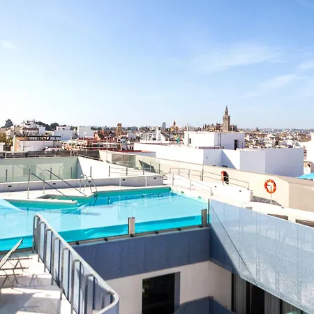 Hotel Macia Sevilla Kubb-3