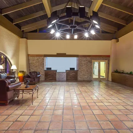 Days Inn By Wyndham Uvalde-3
