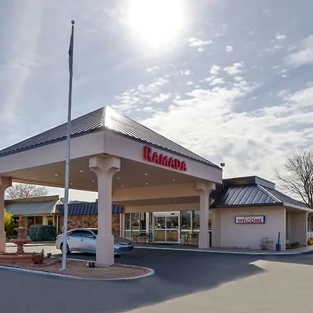 Ramada By Wyndham Grand Junction-3