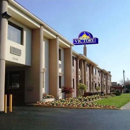 A Victory Hotel - Southfield-2