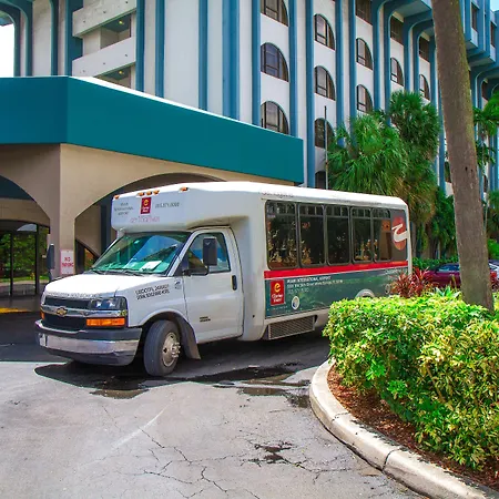 Clarion Inn & Suites Miami International Airport-3
